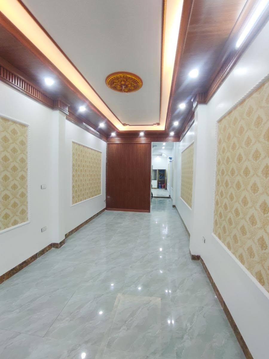 Tin thật Nhà Bát Khối 11 tỷ 60m ô tô đỗ cửa,thang máy ở thích 4