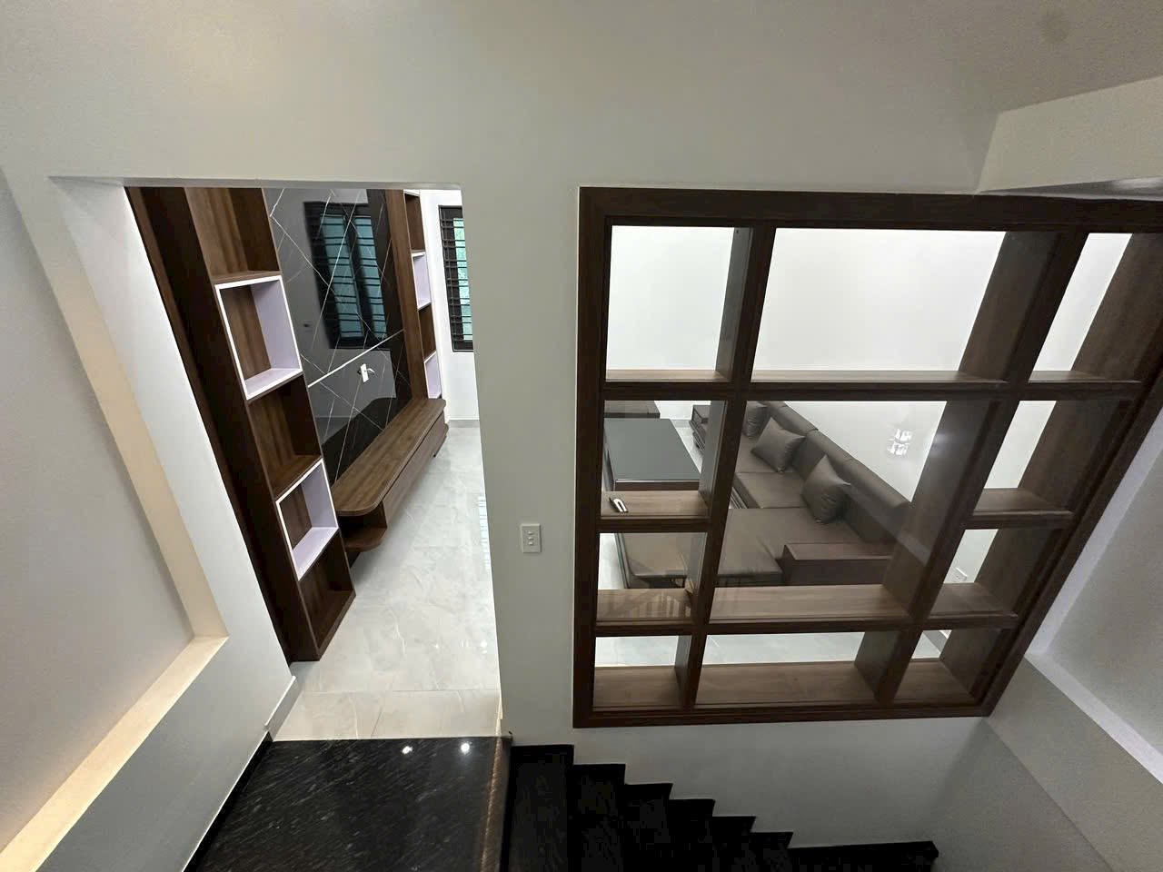 Bán căn 3.5 tầng ngõ 218 Vũ Hựu, ph Thanh Bình, TP Hải Dương, 58m2, 3 ngủ, 3 vs, gara oto 8