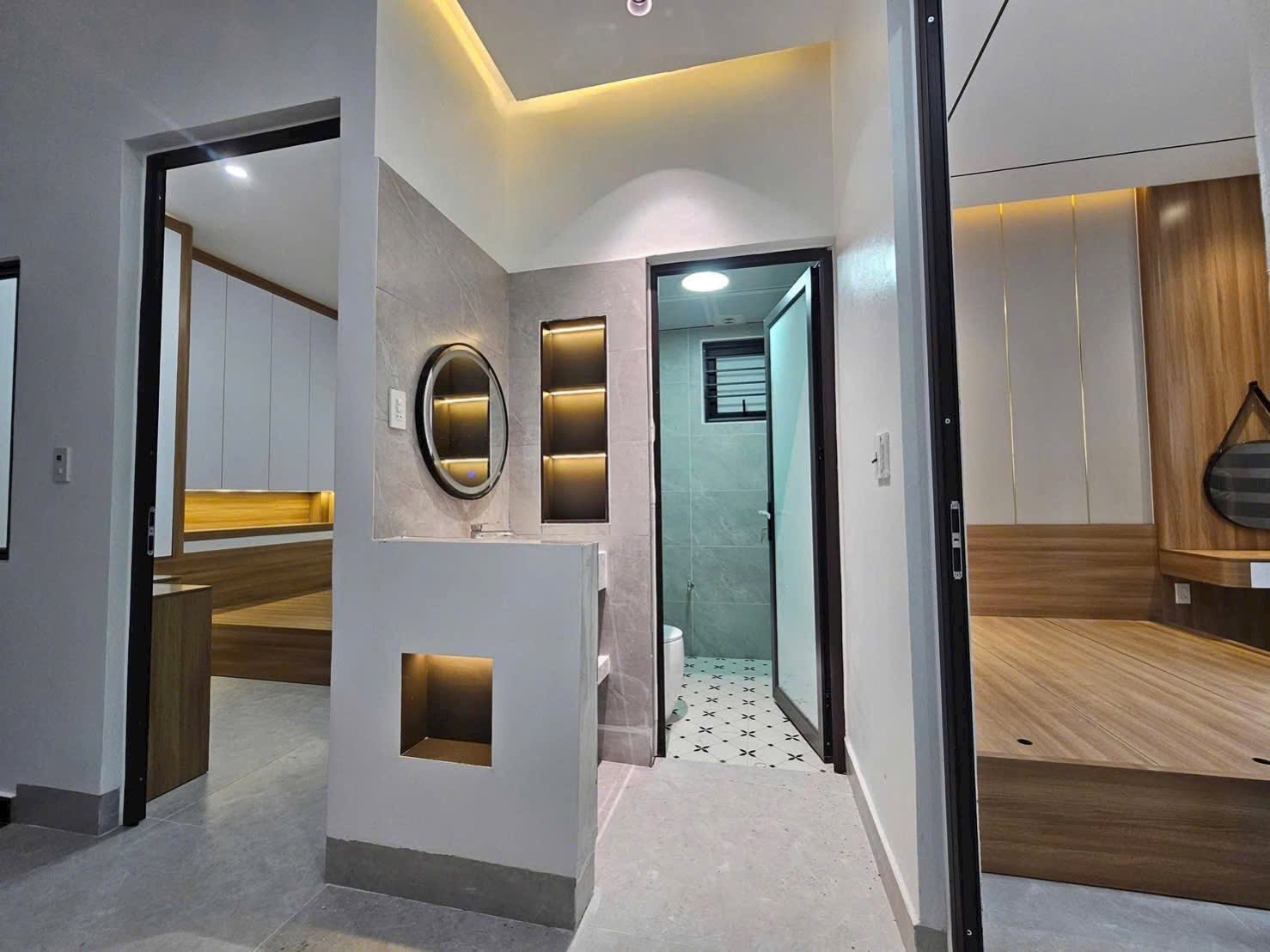 Bán nhà ngõ đường Lê Thanh Nghị, TP Hải Dương, 50m2, 3 tầng 1 tum, mt 4.8m, 3 ngủ, 3 vs, nhà đẹp 8