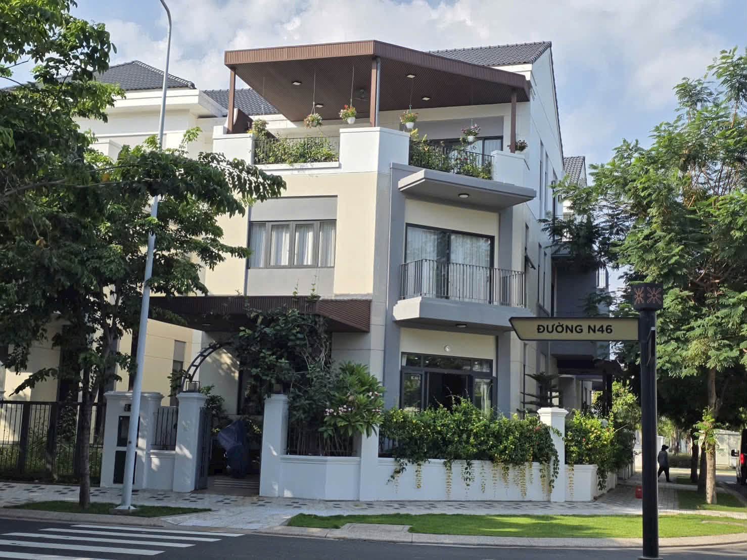 Căn góc Tạ Quang Bửu 8x20 Siêu phẩm Quận 8 Phân Lô giá 32 tỷ TL 3