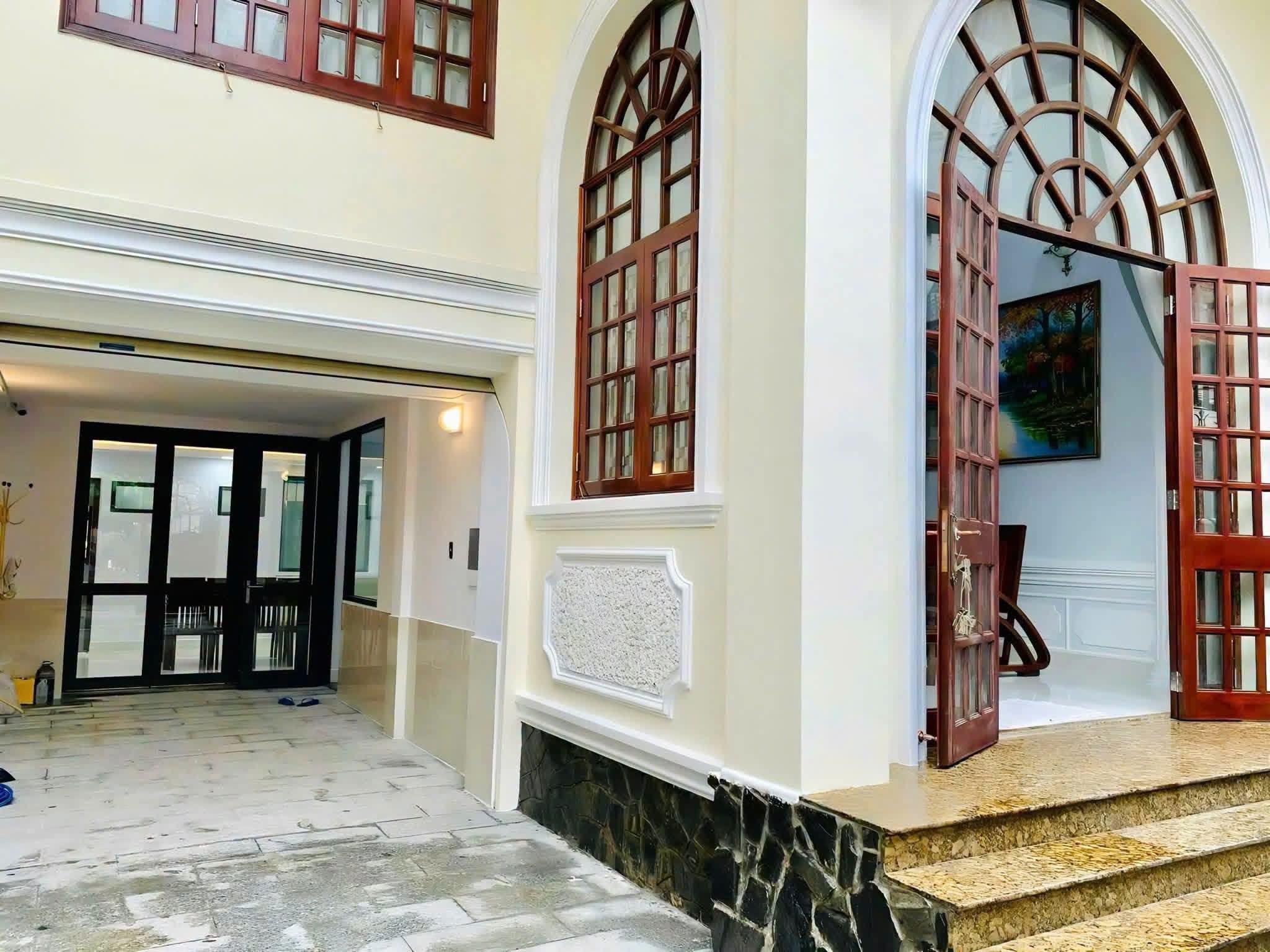 Mặt tiền Tạ Quang Bửu ngang 8m Siêu Phẩm ngay công viên Phân Lô 5