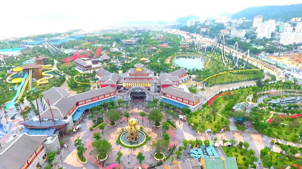 Chính chủ ở xa, bán nhà 3,5 tầng 46,8m2 mặt đường Vườn Đào, Trung tâm du lịch Bãi Cháy, Hạ Long. 4
