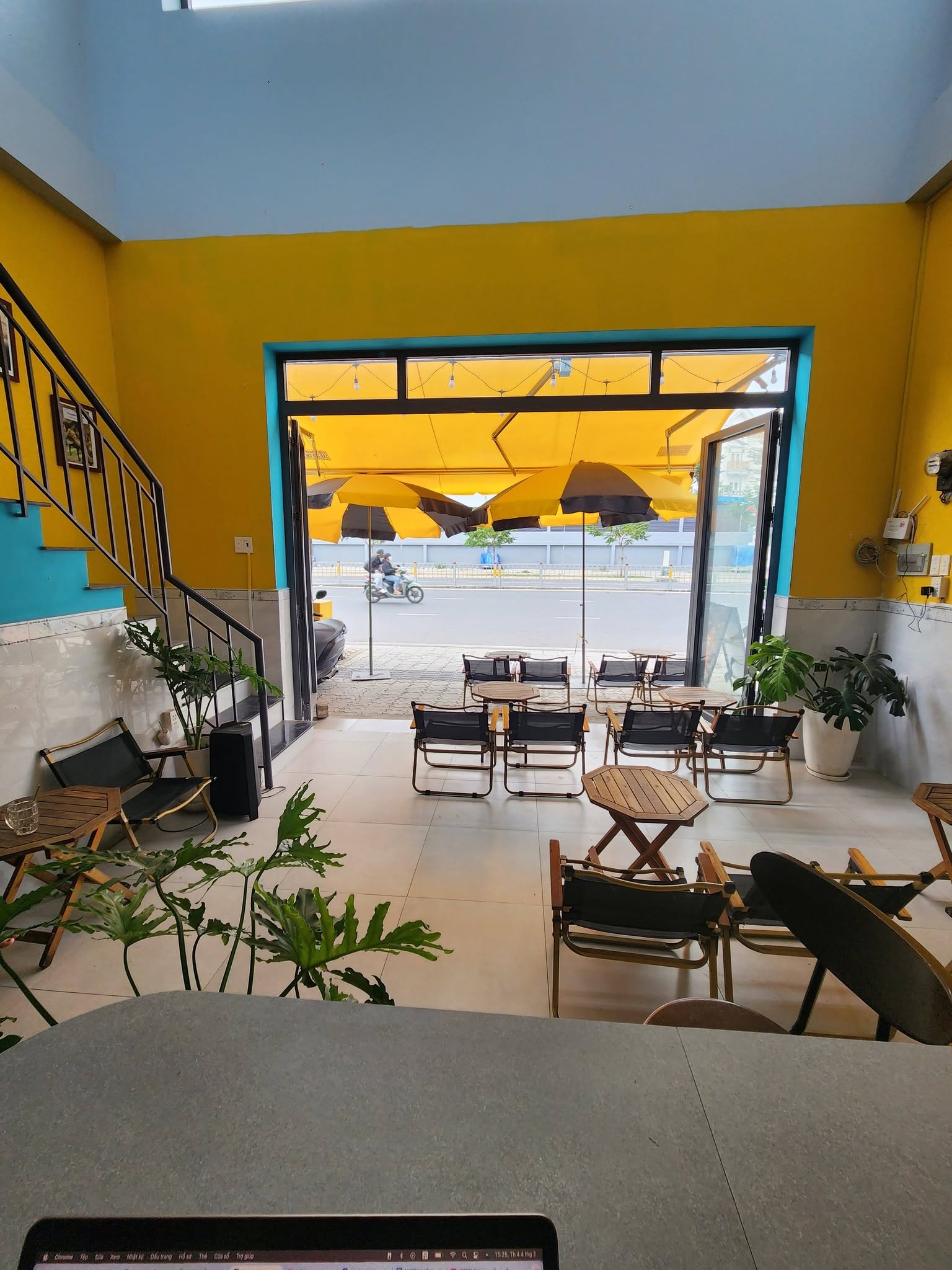 Bận việc cá nhân cần sang lại quán địa chỉ: 32 Dương Quảng Hàm, p An Nhơn, GV 3