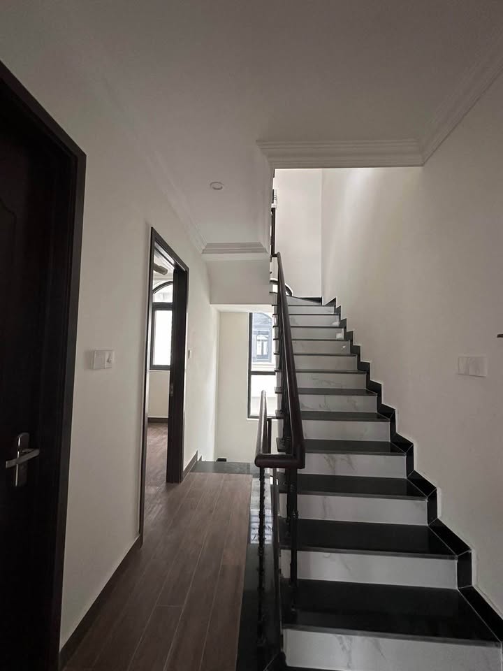 SỞ HỮU LÂU DÀI - SHOPHOUSE BIỂN LÕI TRUNG TÂM VINHOMES HẠ LONG XANH Chỉ Từ 6,2 TỶ! 8