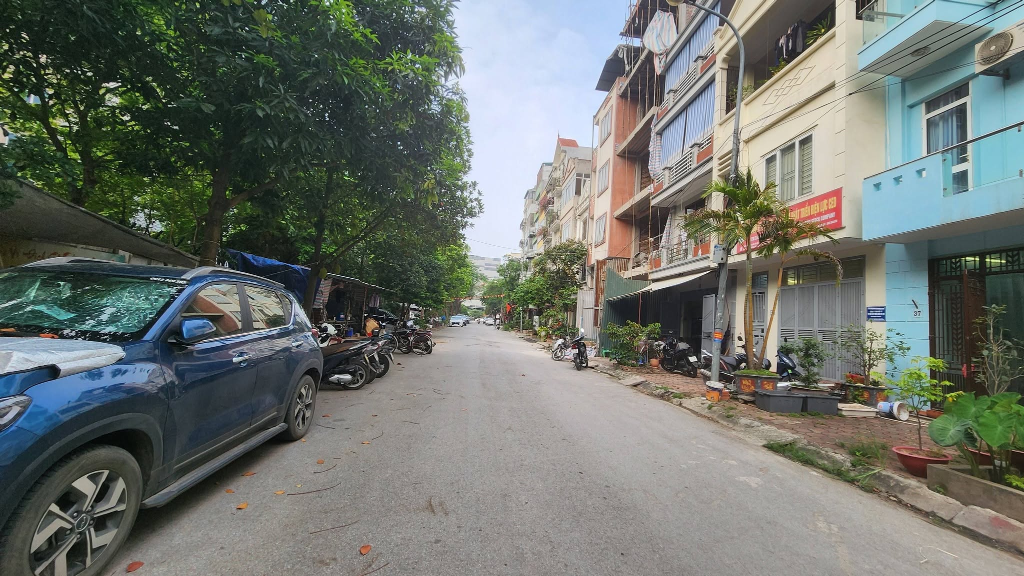 Phúc Đồng 11 tỷ 60m Phân lô ô tô đỗ cửay,sổ đỏ Long Biên 2