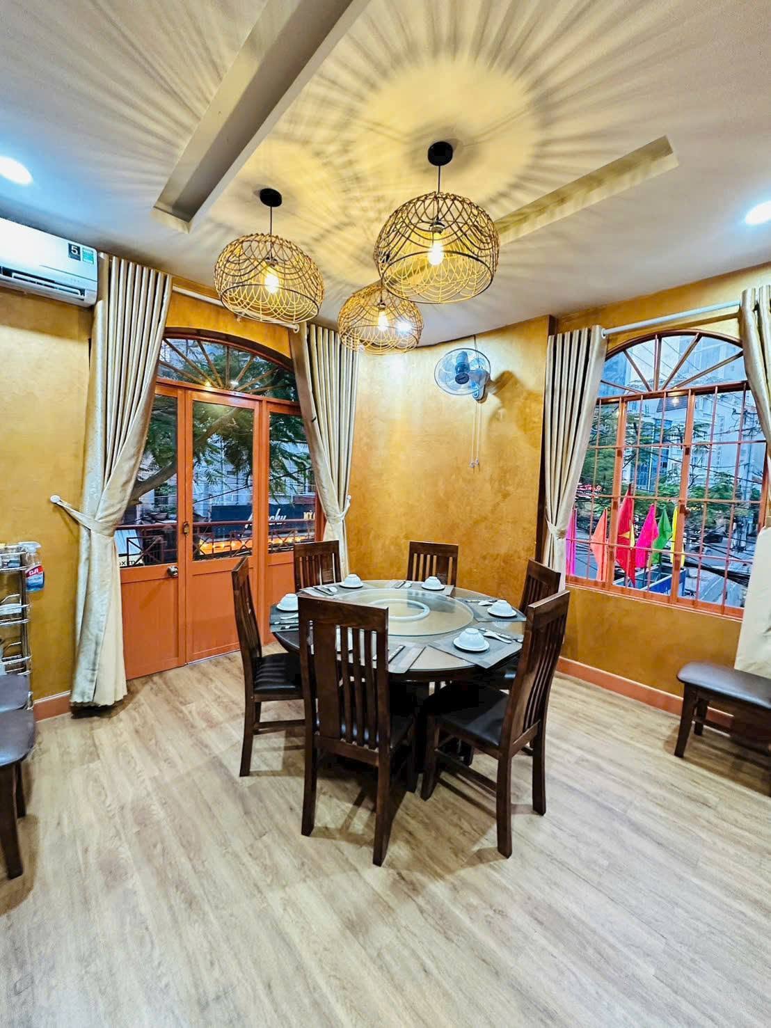 Sang Lại nhà hàng, quán nhậu tại 1a Hàn Thuyên, Xuân Hương, Nha Trang. 3