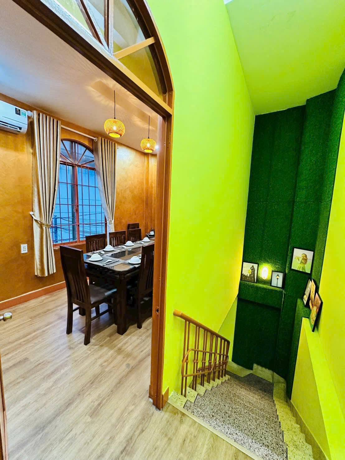 Sang Lại nhà hàng, quán nhậu tại 1a Hàn Thuyên, Xuân Hương, Nha Trang. 2