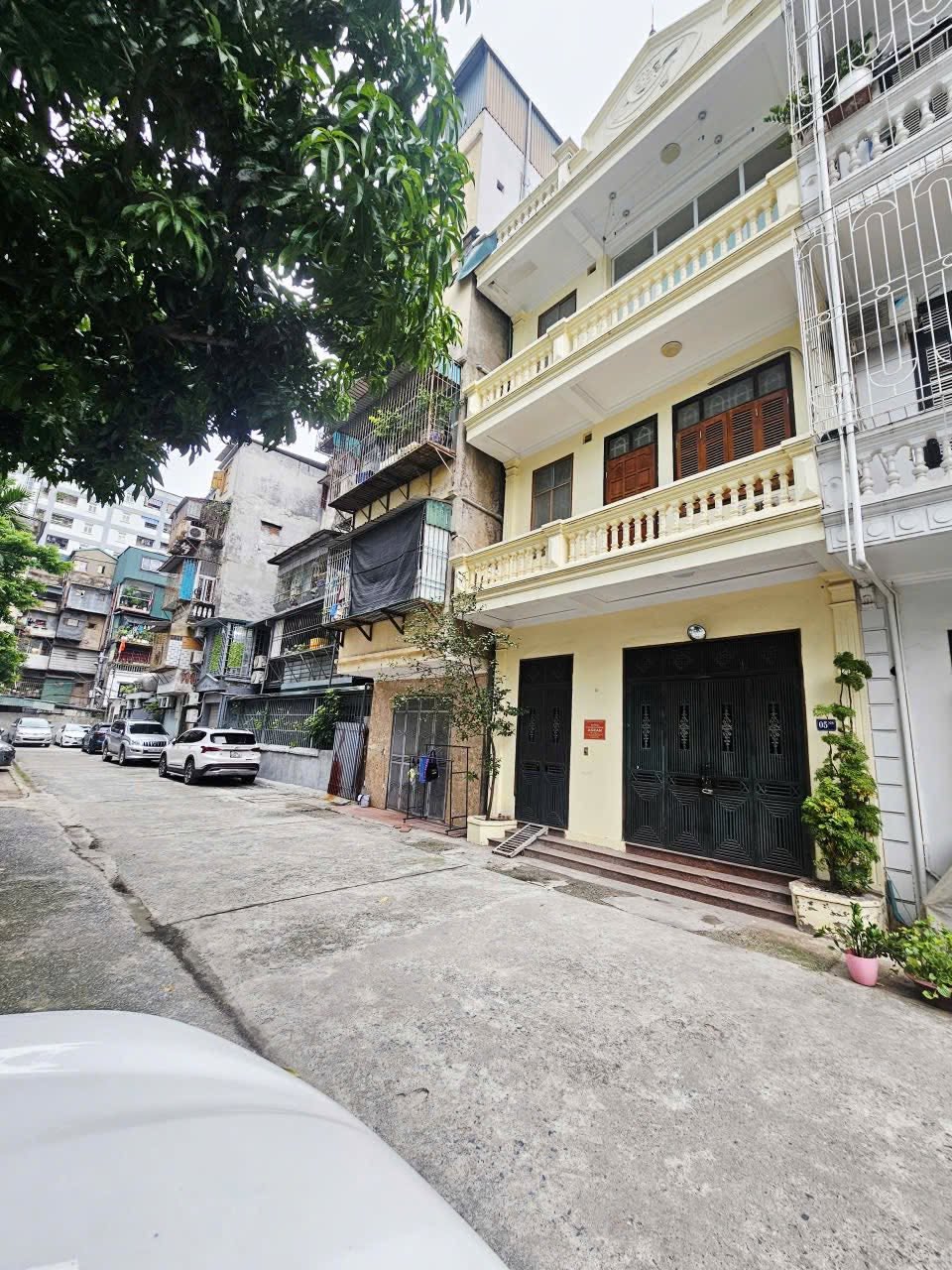 Bán nhà Bồ đề 11 tỷ 50m ô tô 7 chỗ,sổ đỏ Long Biên 3