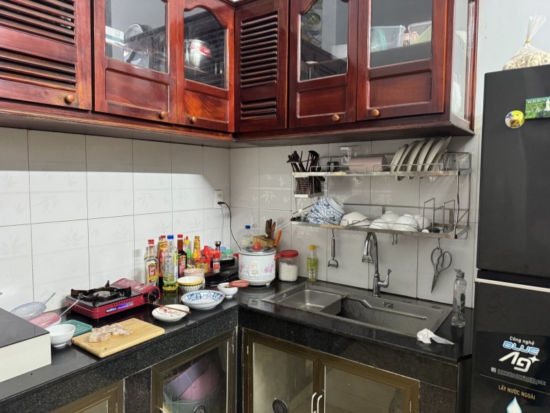 Bán nhà 3 tầng đường số 4, Phường Trường Thọ, Thủ Đức, DT 65m2, 6PN, SHR. Giá 6,75  tỷ. 3