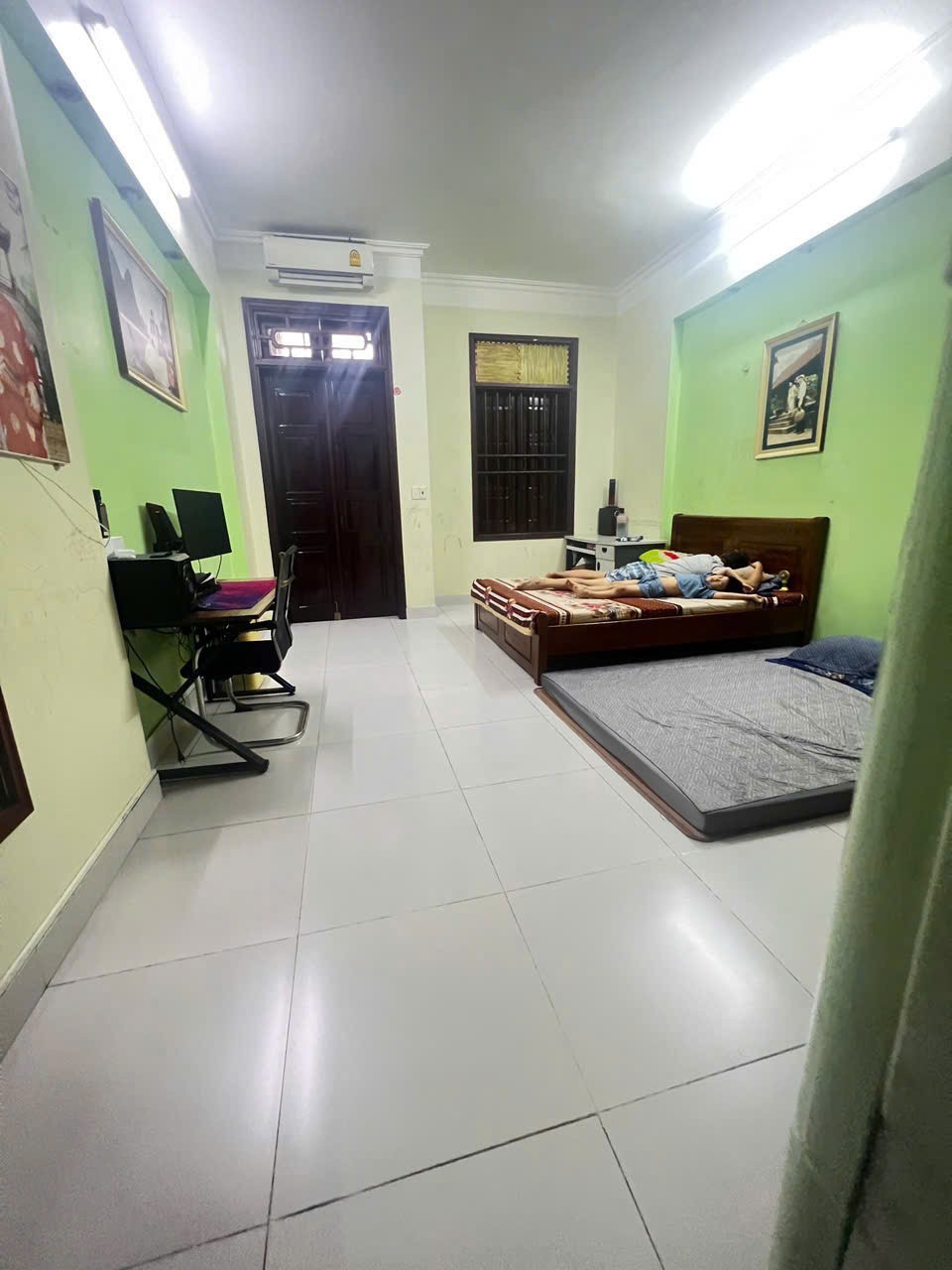 Bán căn nhà 4 tầng mặt phố An Dương Vương, ph Hải Tân, TP HD, 81m2, mt 4.5m, 4 ngủ 9