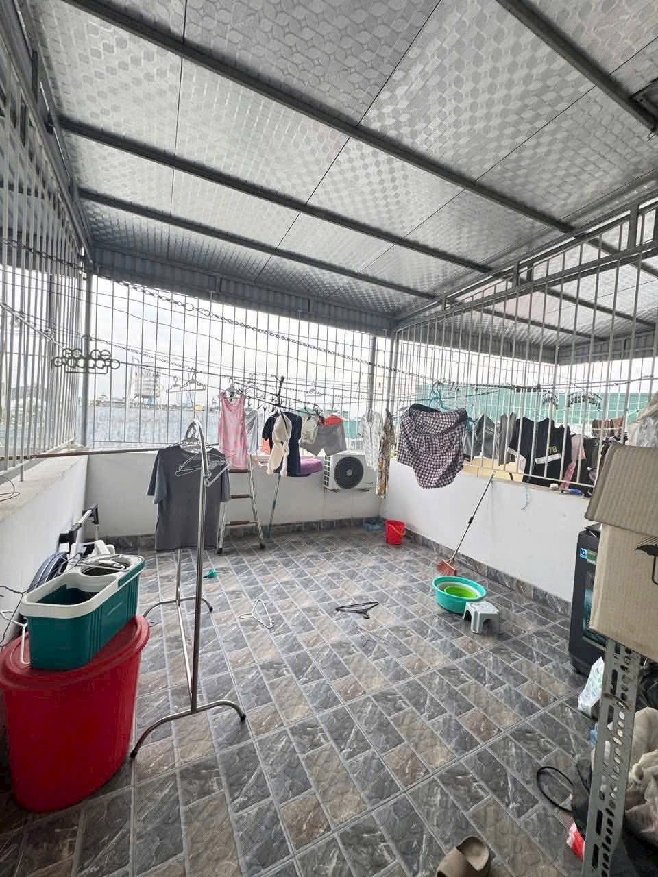 Bán nhà 4 tầng mặt phố Ỷ Lan, ph Ngọc Châu, TP HD, 50m2, mt gần 4m, 4 ngủ, đường thoáng rộng 7