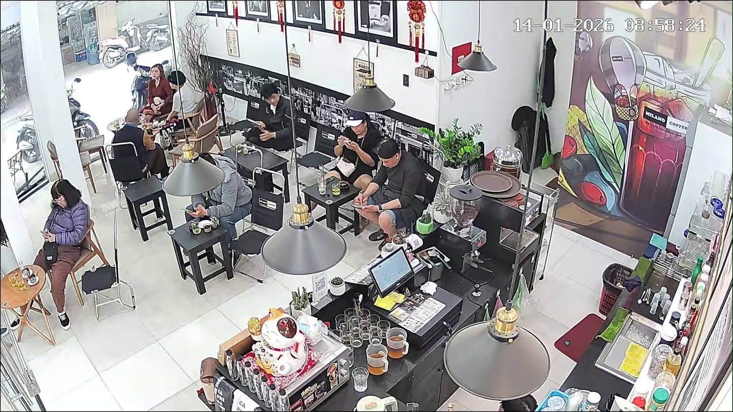 Sang quán cf Thương hiệu Milano góc 2 mặt tiền trung tâm Hải Châu 5