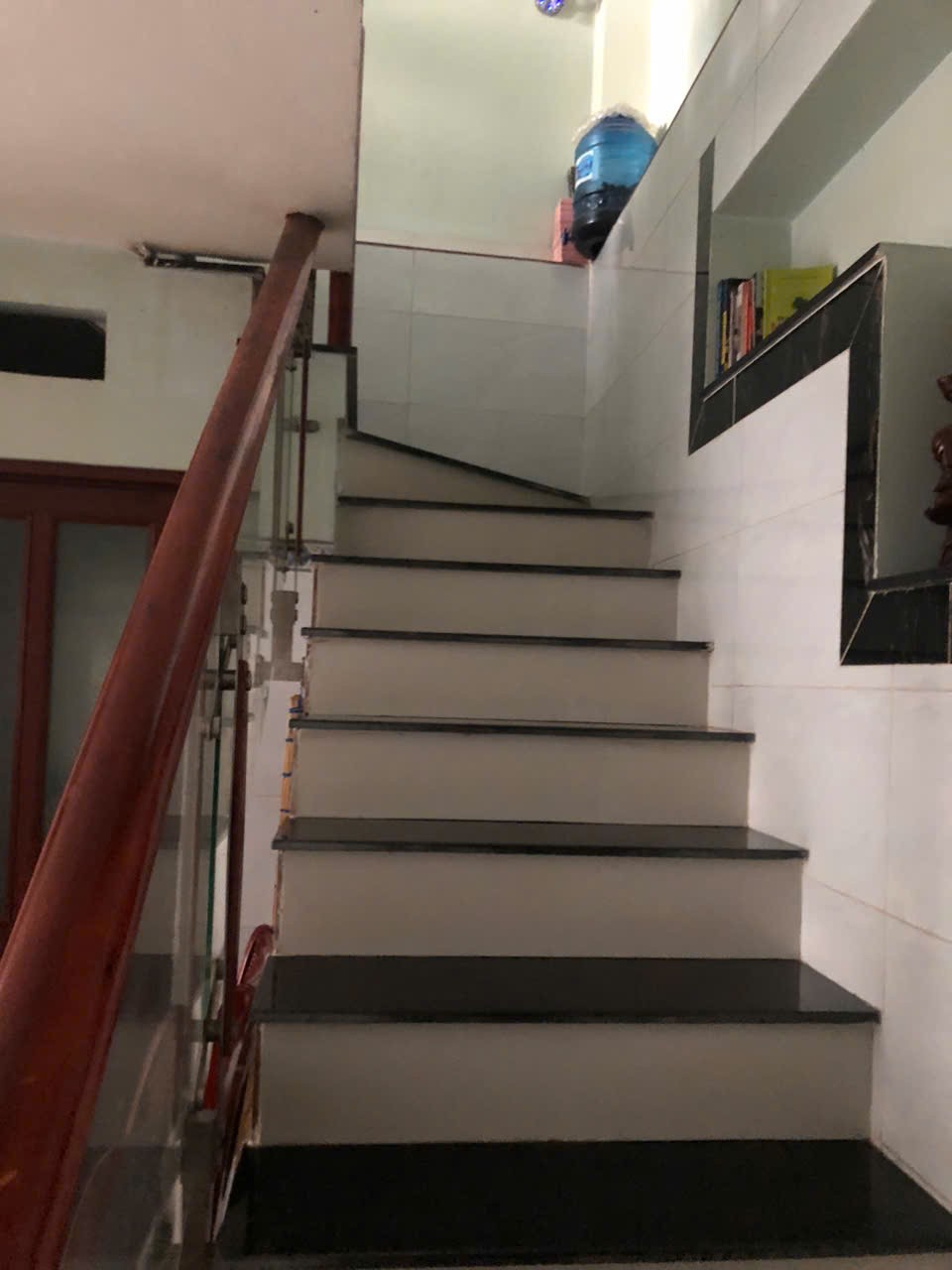 Chính chủ bán gấp nhà quận Tân Phú 44m2 sổ hồng 7 tỷ 200 triệu gặp anh Dũng! 3