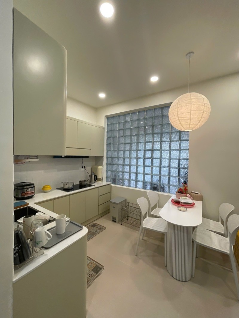 Bán nhà Tô Ngọc Vân, Linh Tây, Thủ Đức, TP HCM. DT 60m2, 2 tầng, sổ hồng. Giá 7.65  tỷ. 2