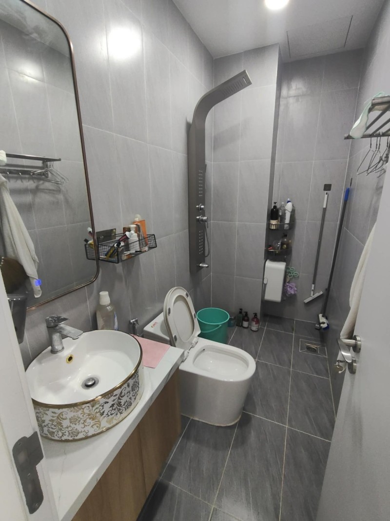 Bán nhà Tô Ngọc Vân, Linh Tây, Thủ Đức, TP HCM. DT 60m2, 2 tầng, sổ hồng. Giá 7.65  tỷ. 5