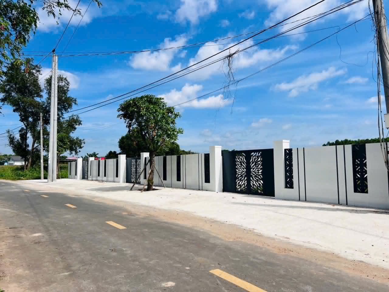 Cần bán Đất đường Nguyễn Huệ, Thị trấn Đất Đỏ, Diện tích 500m², Giá 1.55 Tỷ 6
