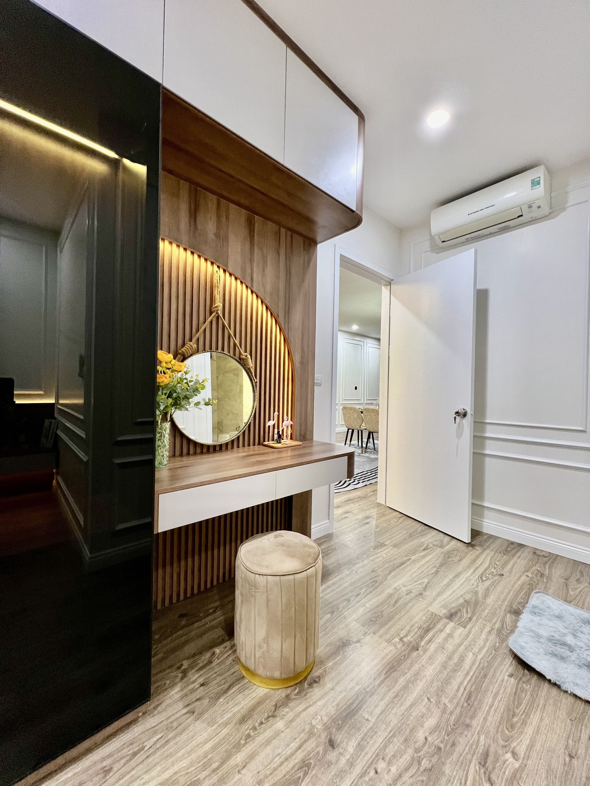 Cần bán Căn hộ chung cư đường Tố Hữu, Xã Mễ Trì, Diện tích 103m², Giá 0 Tỷ 5
