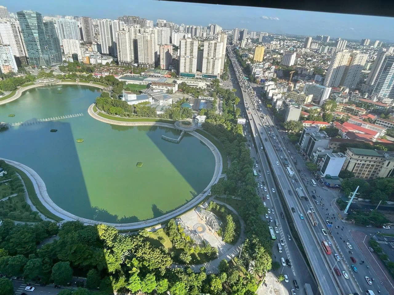 Cần bán Căn hộ chung cư dự án Vinhomes D'Capitale, Diện tích 100m², Giá 10 Tỷ 4