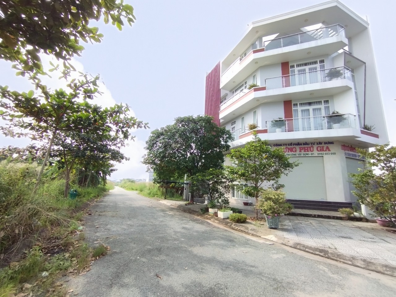 Bán đất nền vị trí đẹp, giá tốt còn thương lượng, DT 110m2 tại KDC Sở Văn hoá thông tin, quận 9 3