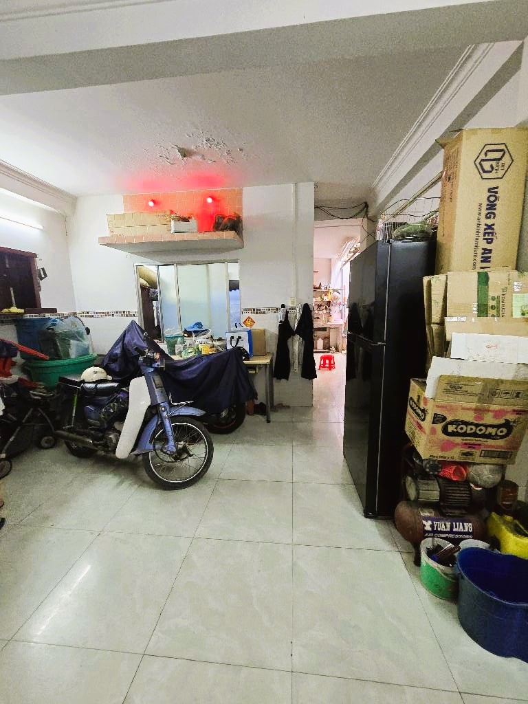 60M2 ÂU CƠ – 3 TẦNG – 6 PN – NỞ HẬU – HOÀN CÔNG ĐỦ HƠN 4 TỶ 2