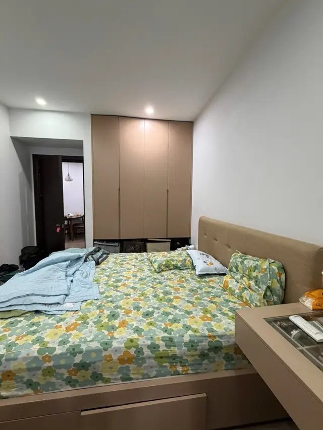 Bán Căn hộ chung cư Nguyễn Văn Cừ 120m 3 Ngủ Full Nội thất nhỉnh 11 tỷ(TL) 2