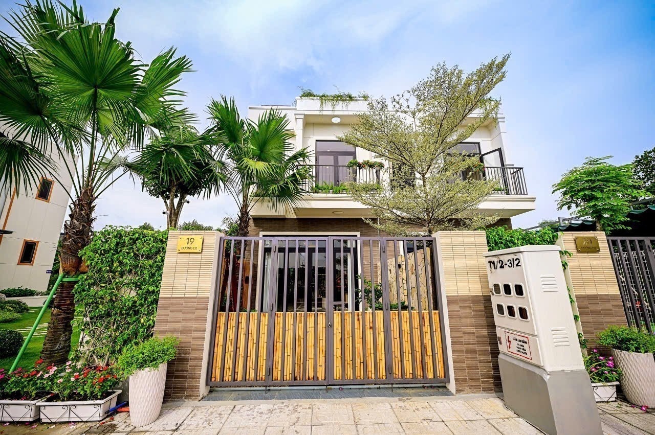 Cần bán Nhà mặt tiền ĐT 746  Tân Uyên, Bình Dương, Diện tích 70m², Giá 2,3 Tỷ có shr 2