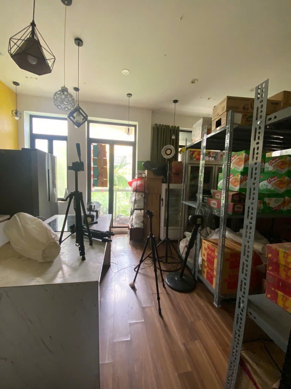 Cần bán Nhà mặt tiền đường Lê Thanh Nghị, Phường Bách Khoa, Diện tích 45m², Giá 27.5 Tỷ