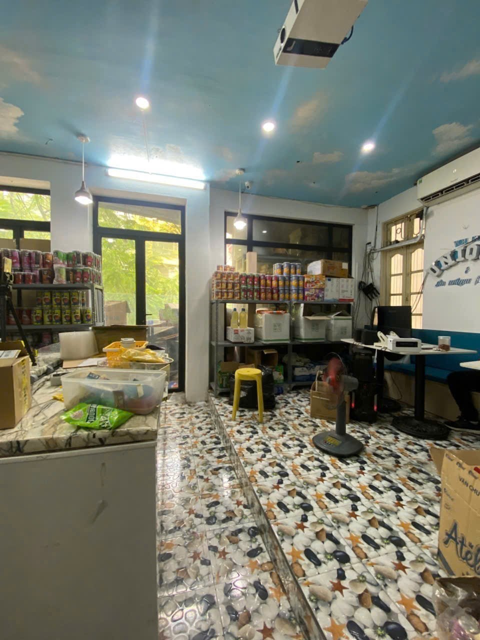 Cần bán Nhà mặt tiền đường Lê Thanh Nghị, Phường Bách Khoa, Diện tích 45m², Giá 27.5 Tỷ 2