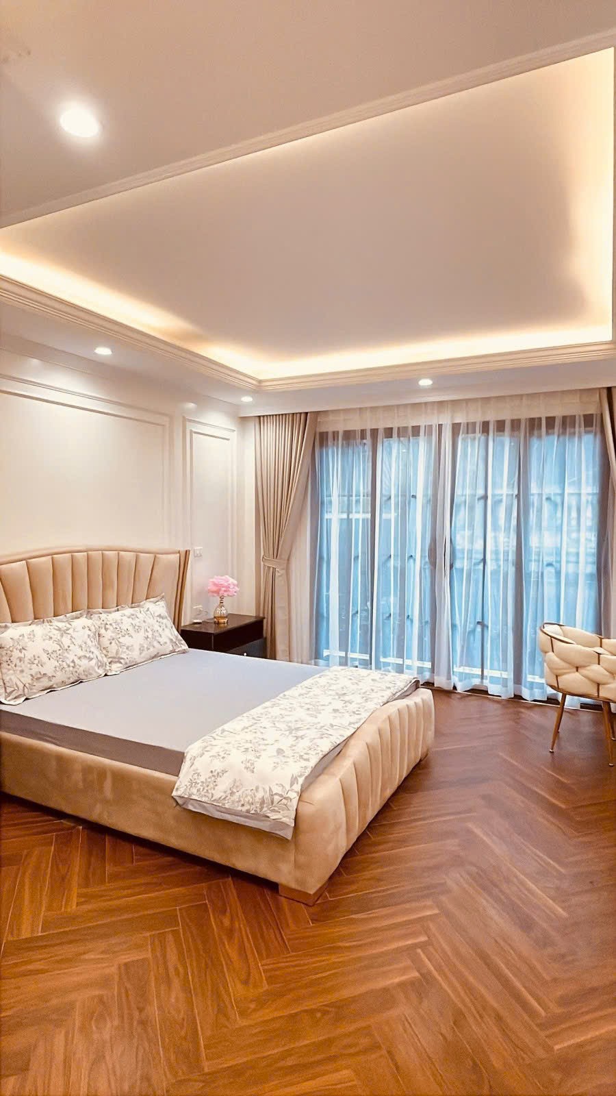Cần bán Nhà mặt tiền đường Hoàng Mai, Phường Hoàng Văn Thụ, Diện tích 47m², Giá 21.5 Tỷ 2