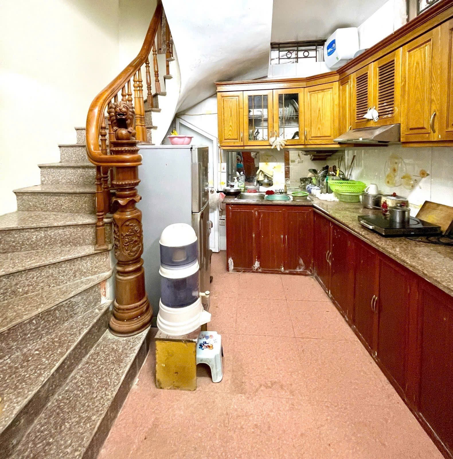 Cần bán Nhà mặt tiền đường Vân Hồ, Phường Lê Đại Hành, Diện tích 32m², Giá 9.5 Tỷ 5