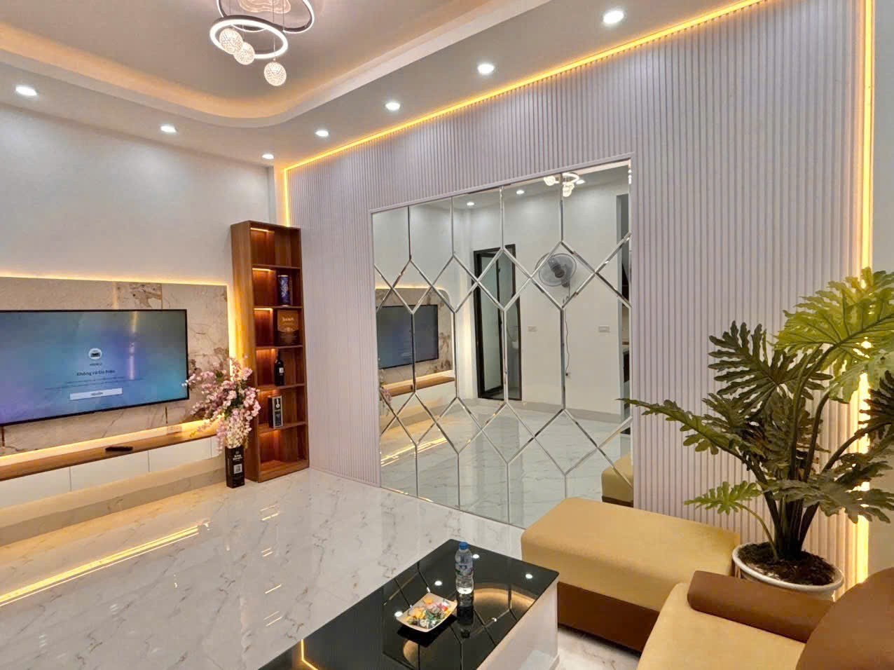 Cần bán Nhà mặt tiền đường Thọ Lão, Phường Đống Mác, Diện tích 32m², Giá 8.6 Tỷ 5