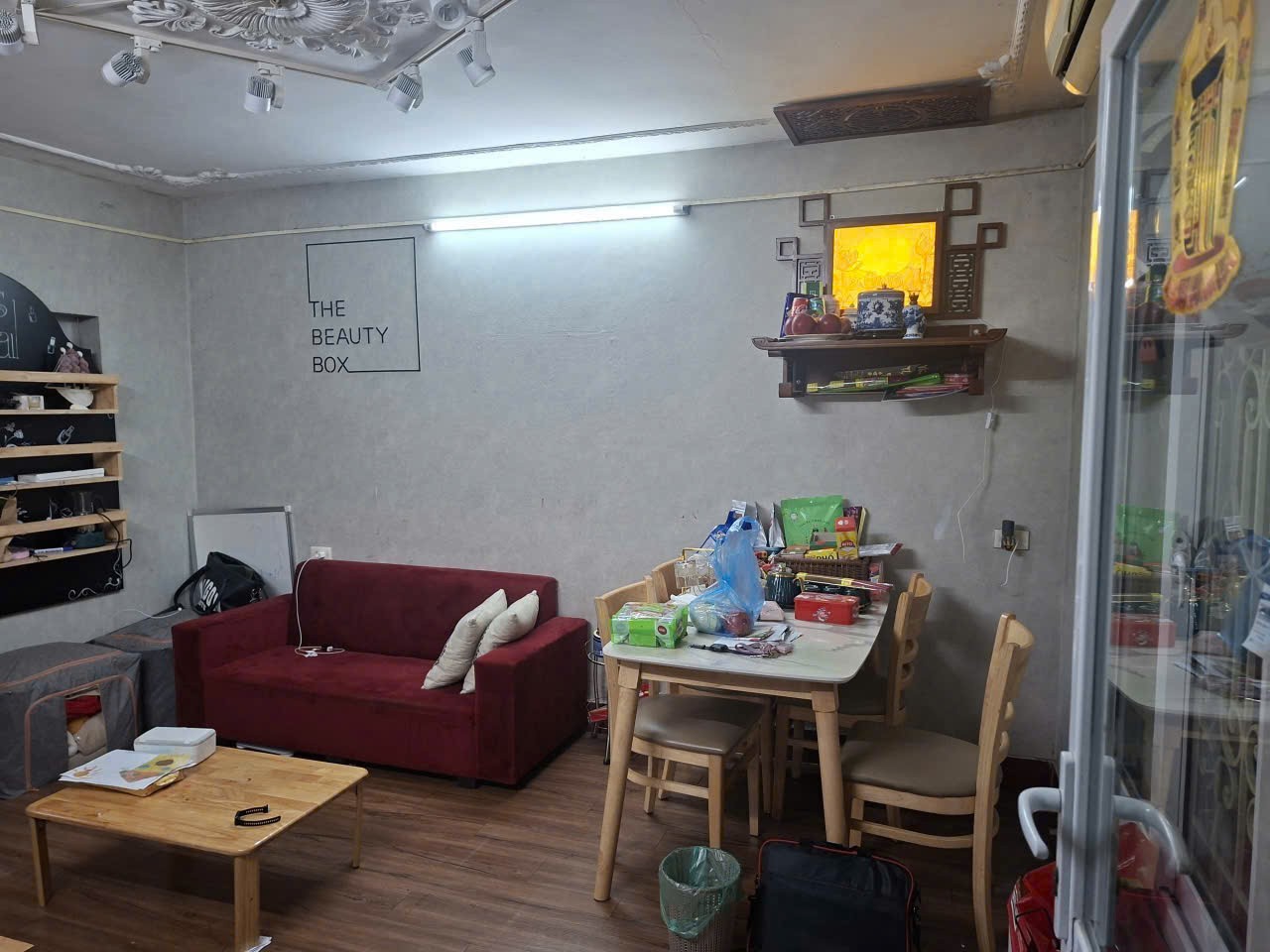 Cần bán Nhà mặt tiền đường Nguyễn Hiền, Phường Bách Khoa, Diện tích 130m², Giá Thương lượng 4