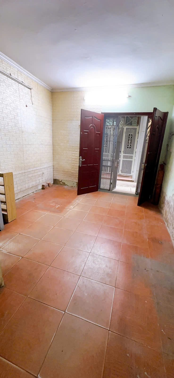 Cần bán Nhà mặt tiền đường Minh Khai, Phường Minh Khai, Diện tích 26m², Giá 5.6 Tỷ