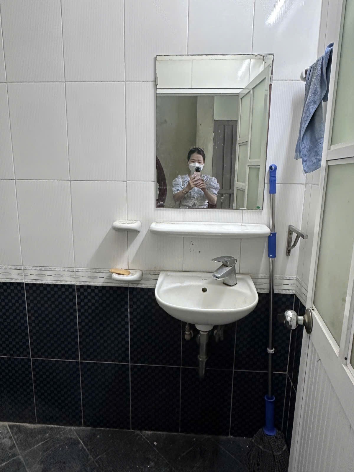 Cần bán Nhà mặt tiền đường Minh Khai, Phường Minh Khai, Diện tích 26m², Giá 5.6 Tỷ 3