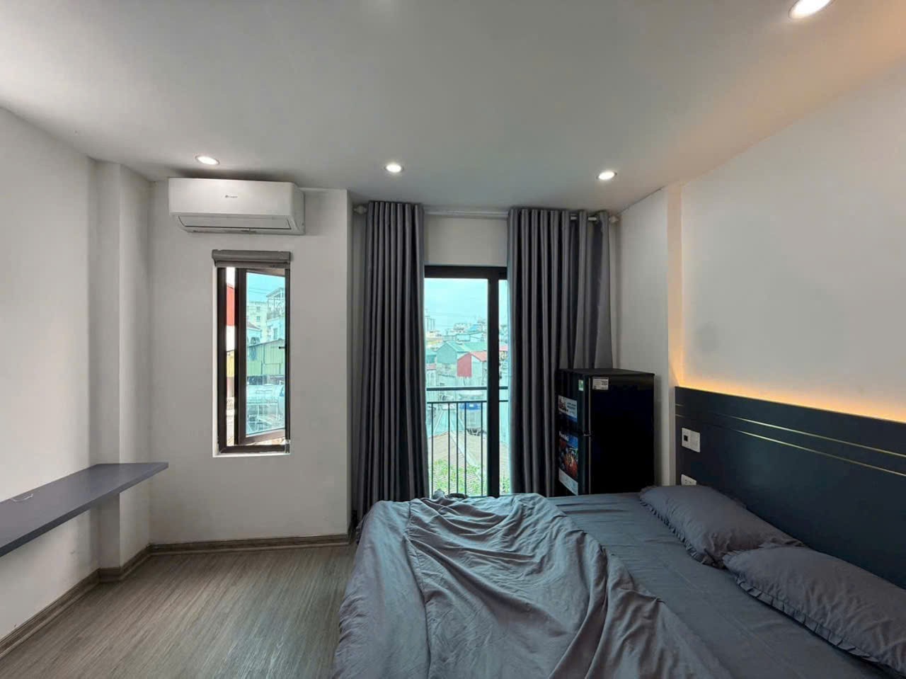 Cần bán Nhà mặt tiền đường Tam Trinh, Phường Mai Động, Diện tích 45m², Giá 9.9 Tỷ