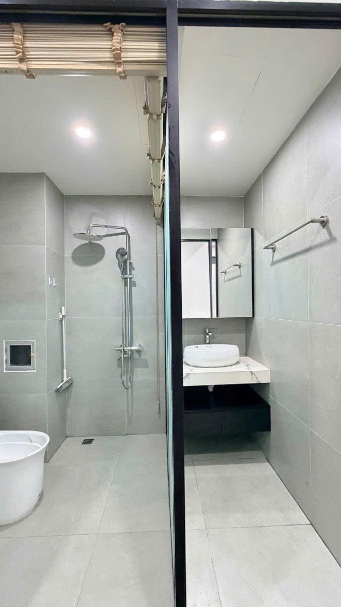 Nhà chung cư nhỏ mà có võ ạ. 4