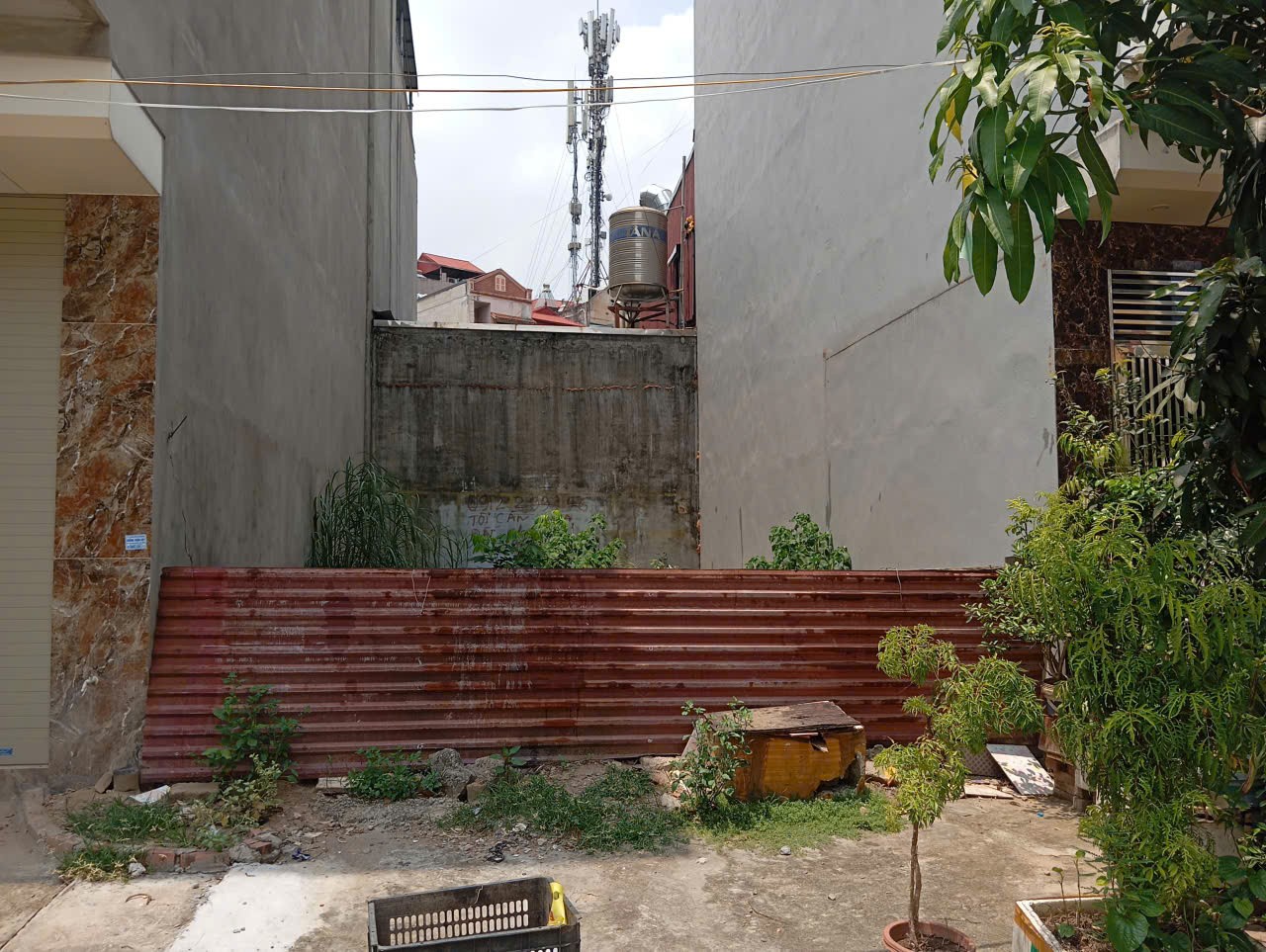 CC bán Gấp đất DV Hà Trì view công viên cạnh chợ Hà Đông 50m2 chỉ 11 tỷ. LH 0989626116 3