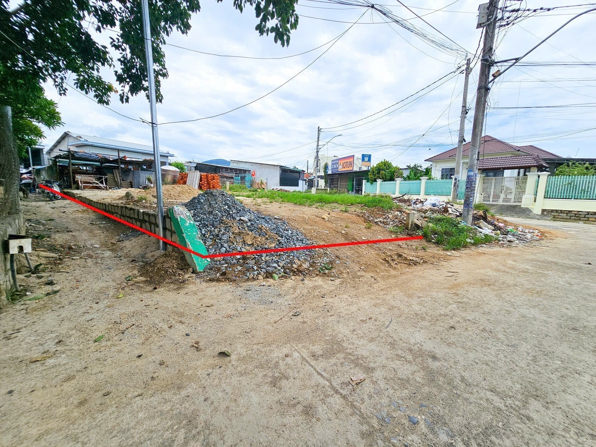 Bán đất thị trấn Diên Khánh đường thông từ Hà Huy Tập ra bờ kè Trần Phú
