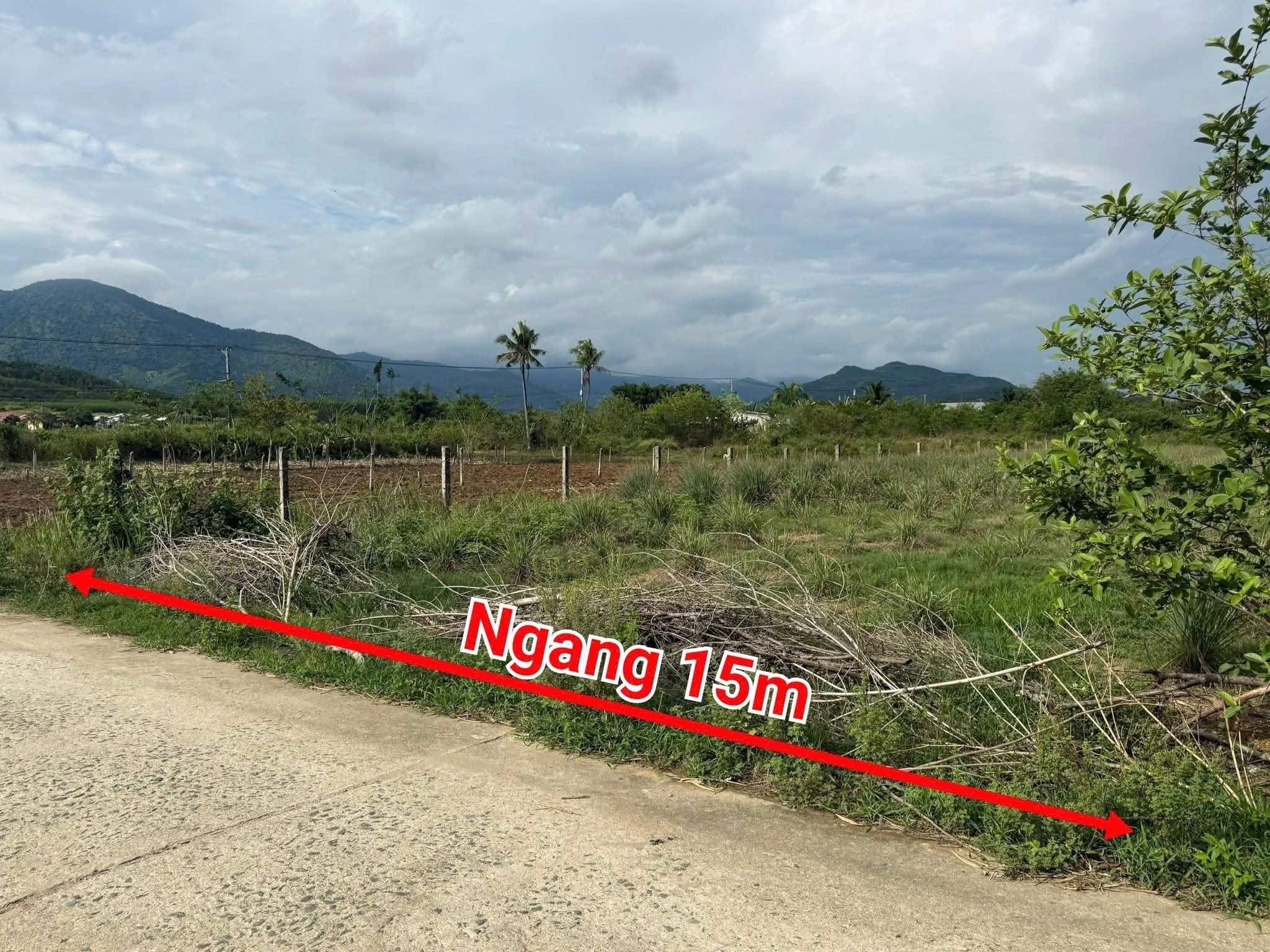 Bán đất Diên Đồng full thổ cư rộng rãi xây nhà vườn - đường thông gần Uỷ ban xã