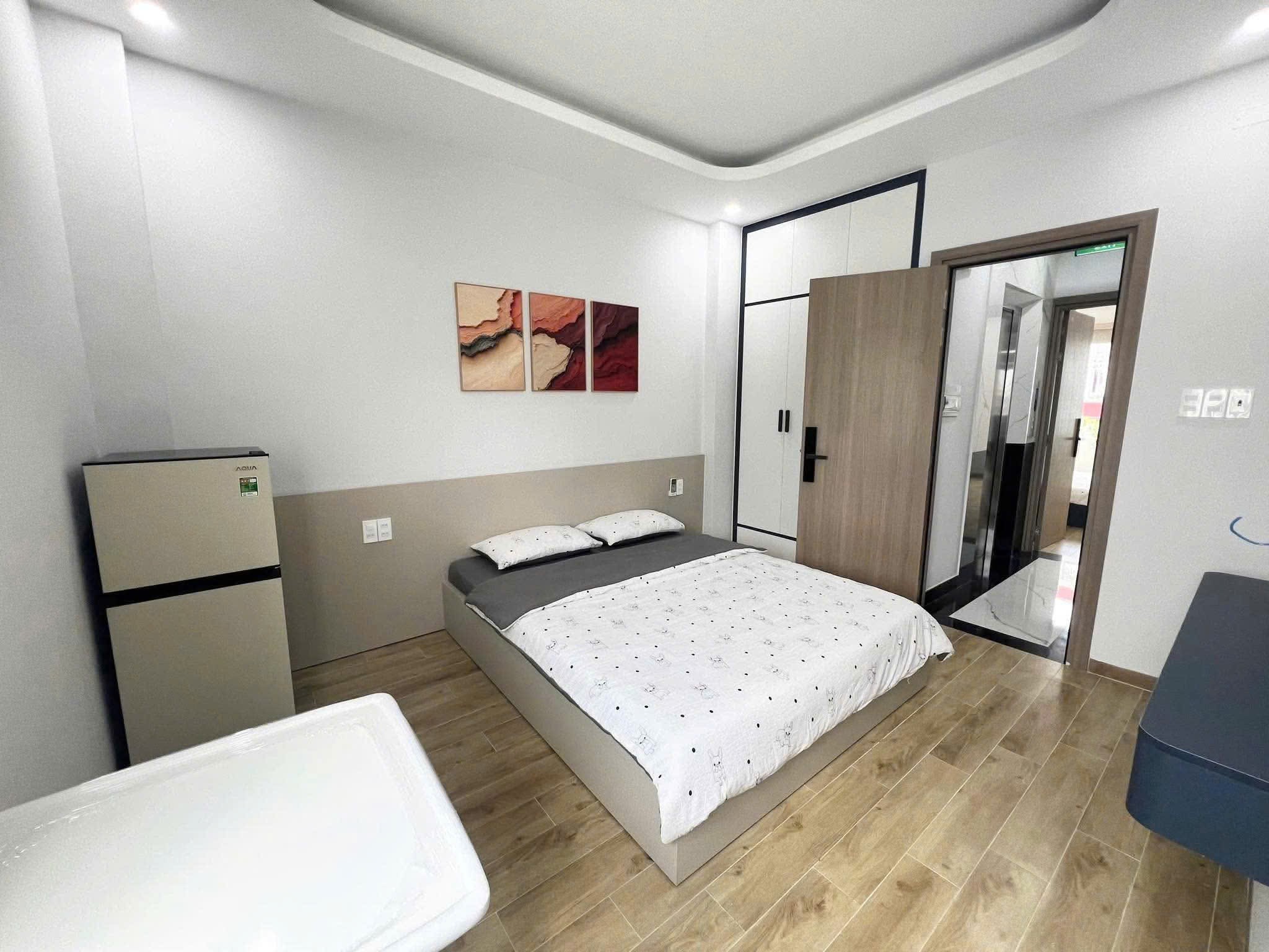 CHDV 7 TẦNG CÓ HẦM - MỚI 100% - 60m2 11 PHÒNG - DOANH THU 70 TR/THÁNG 4