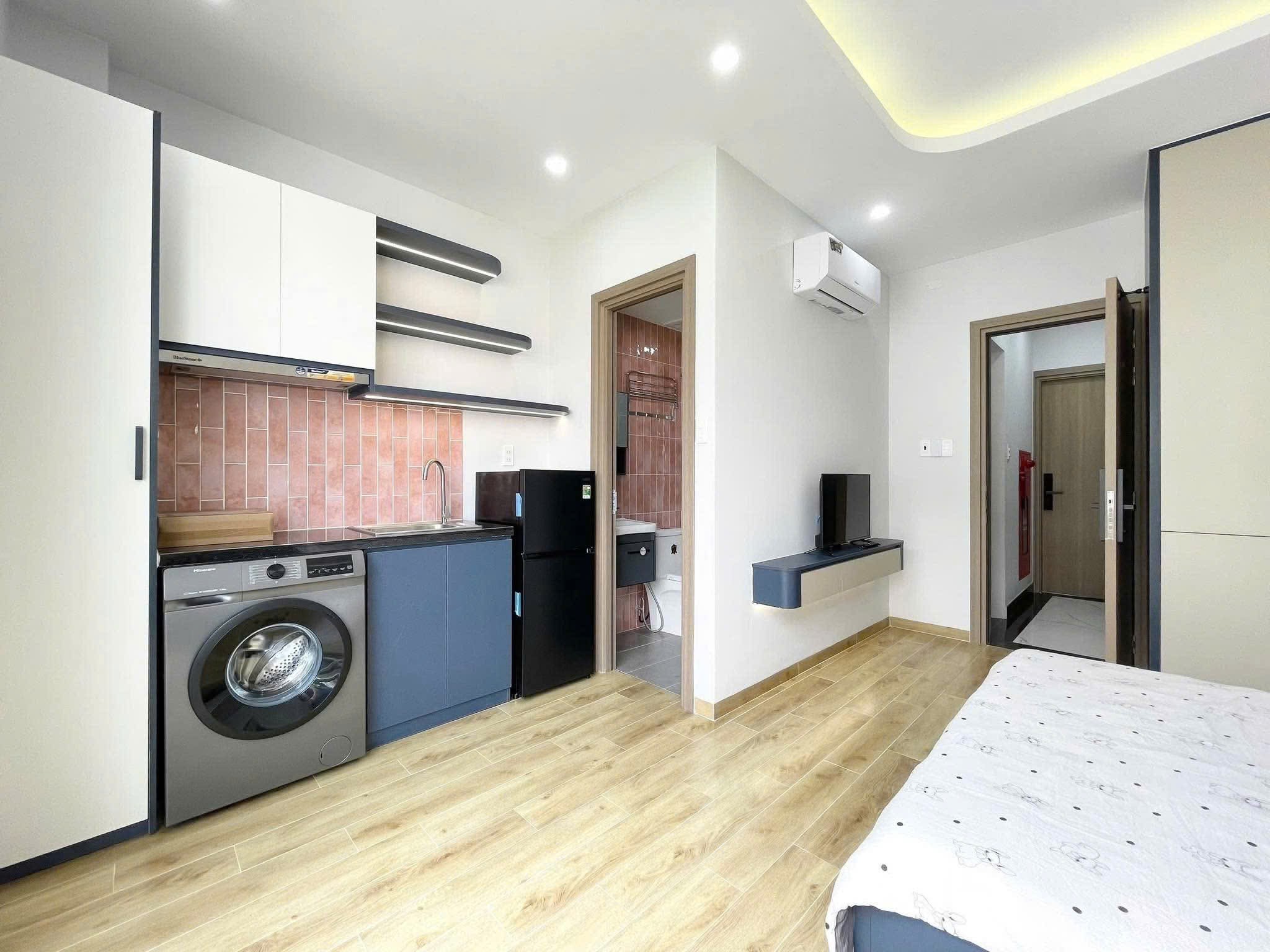CHDV 7 TẦNG CÓ HẦM - MỚI 100% - 60m2 11 PHÒNG - DOANH THU 70 TR/THÁNG 3