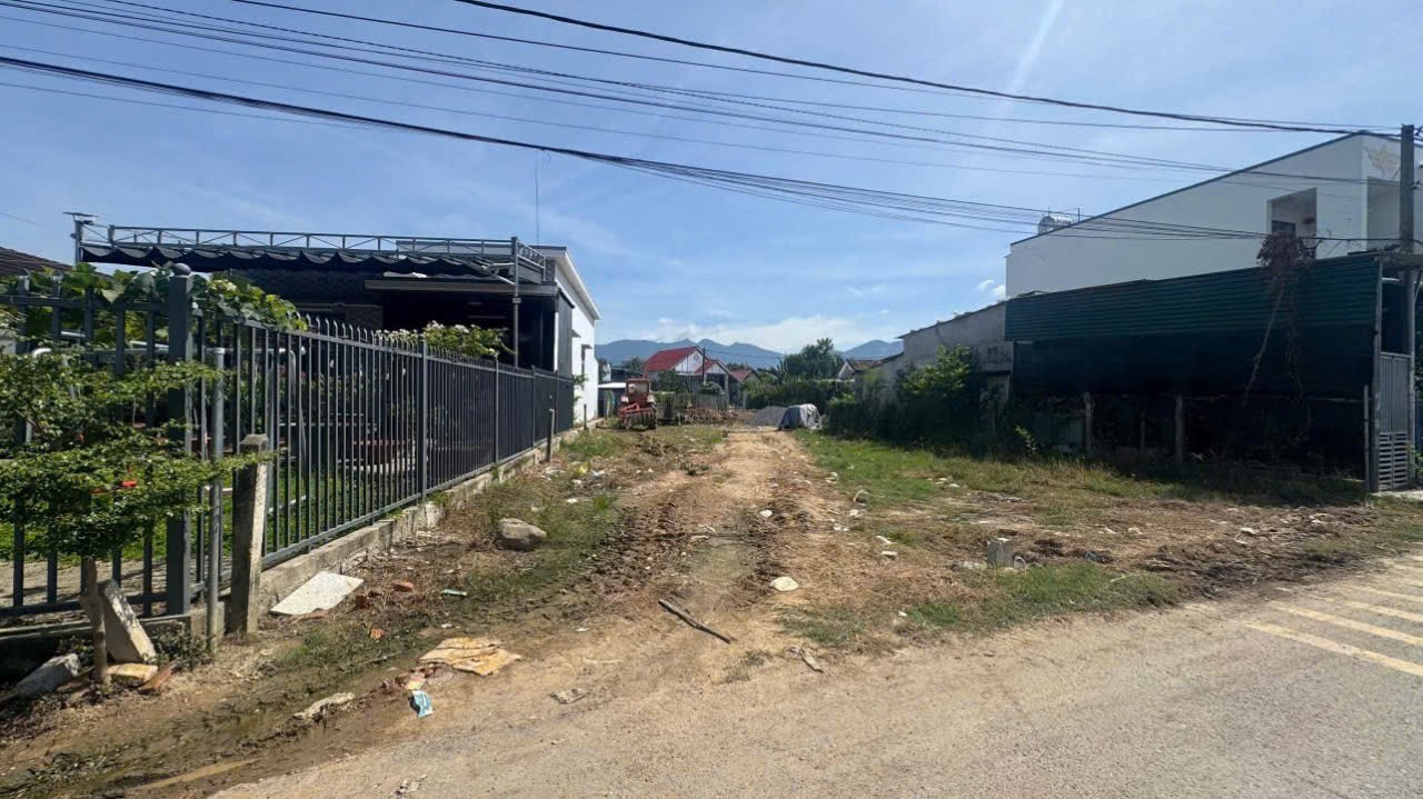 Bán đất Diên Sơn full thổ mặt tiền đường Đồng Cây Da ngay phía sau lưng nhà thờ Cây Vông 2