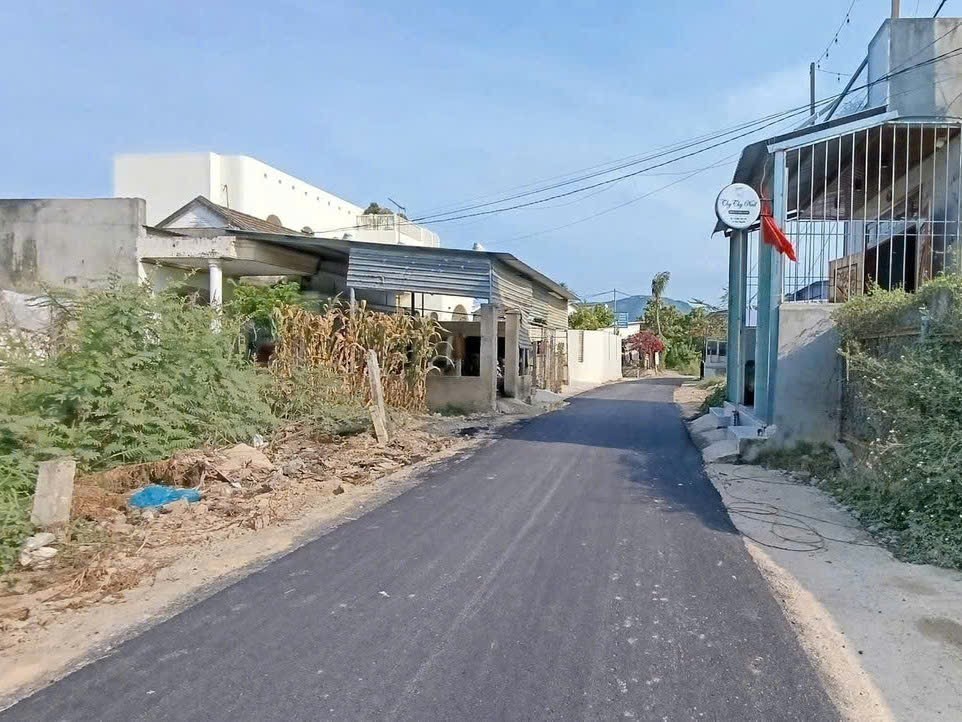 Bán đất Diên Phú thôn 3 mặt tiền đường nhựa thông thoáng gần Quốc Lộ 1A