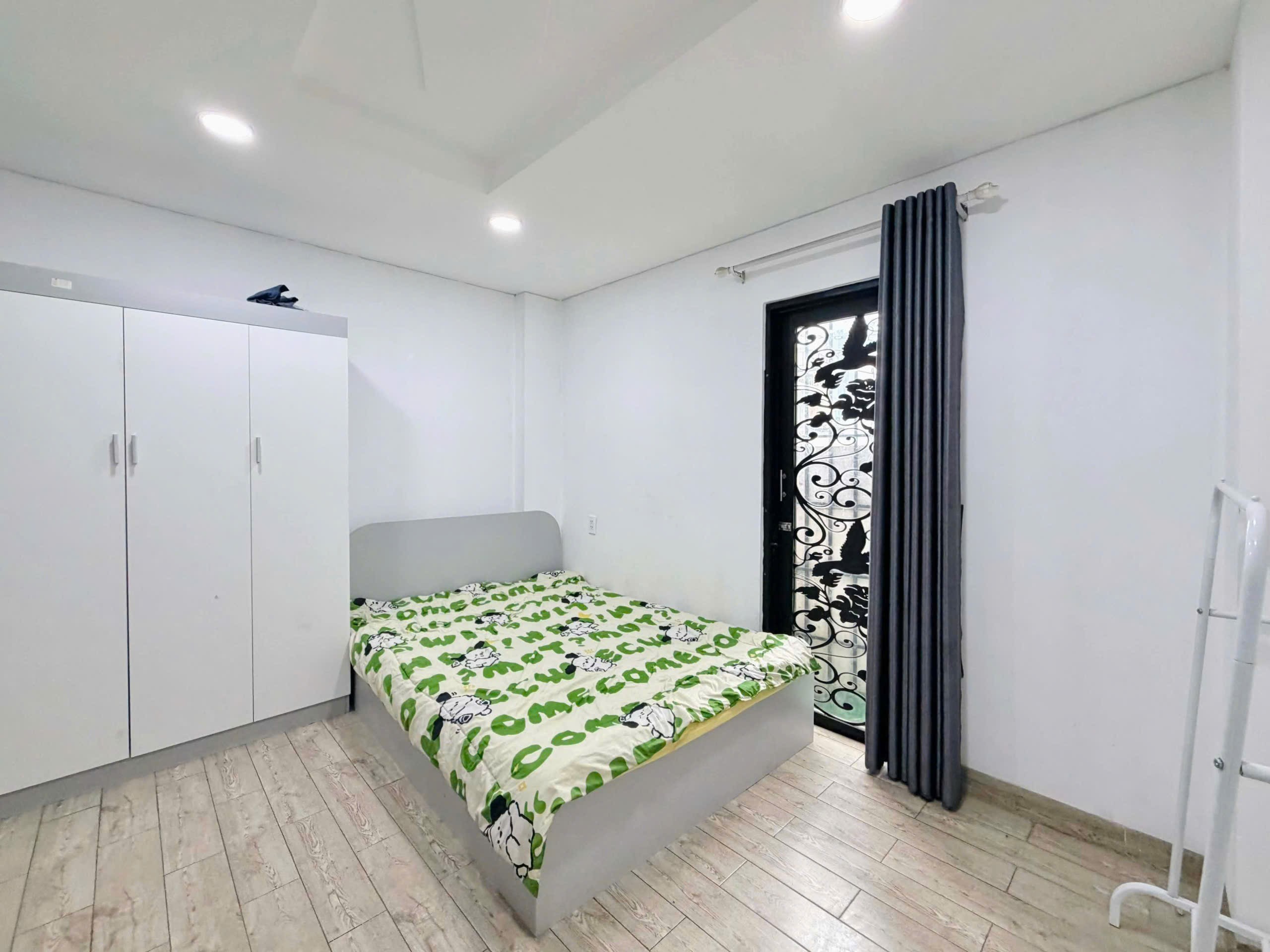 QUẬN 1 - CHỦ GẤP - THIỆN CHÍ - NHÀ 5 TẦNG 9 CHDV DÒNG TIỀN 42 TR/THÁNG 6