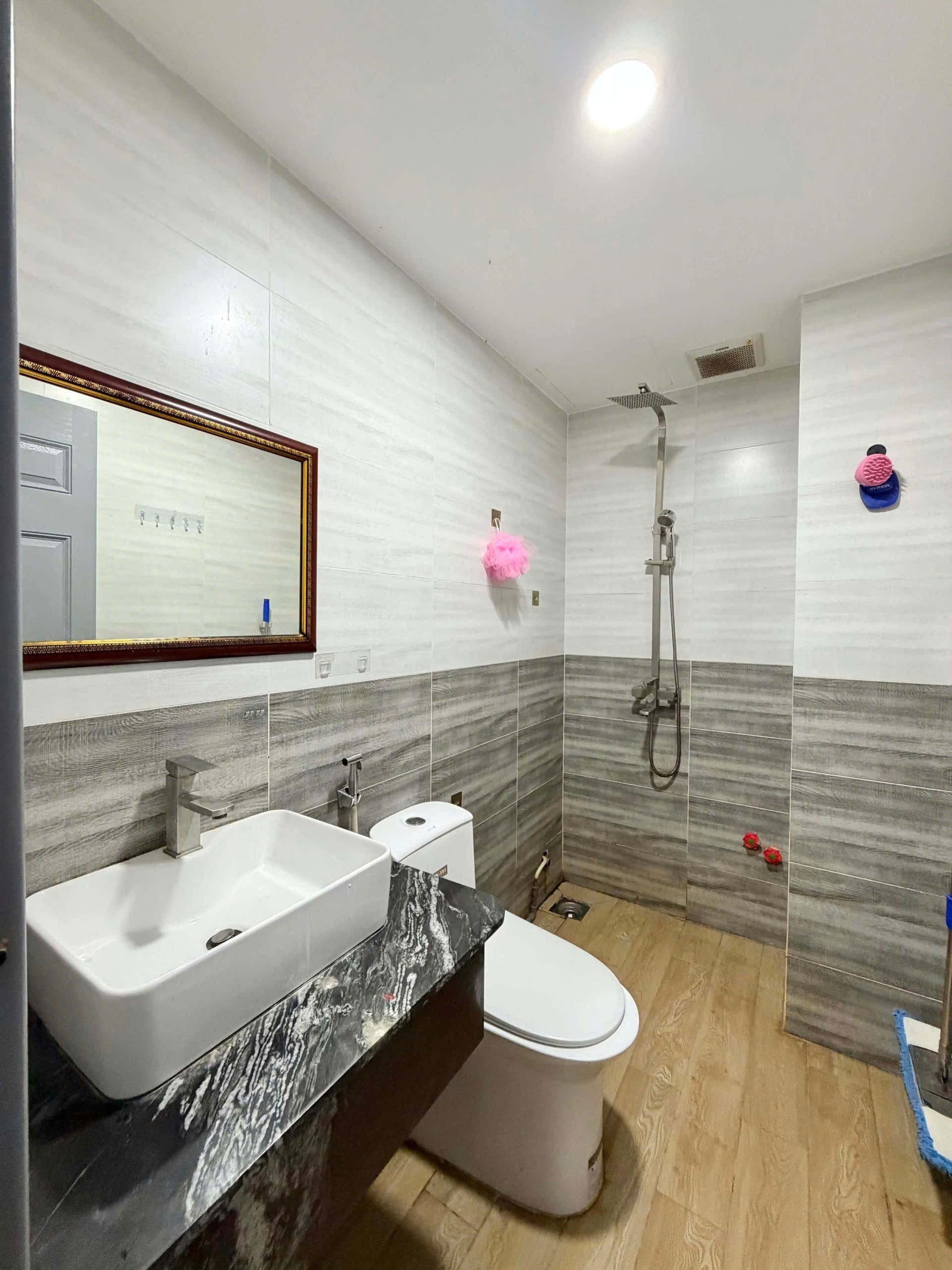QUẬN 1 - CHỦ GẤP - THIỆN CHÍ - NHÀ 5 TẦNG 9 CHDV DÒNG TIỀN 42 TR/THÁNG 3