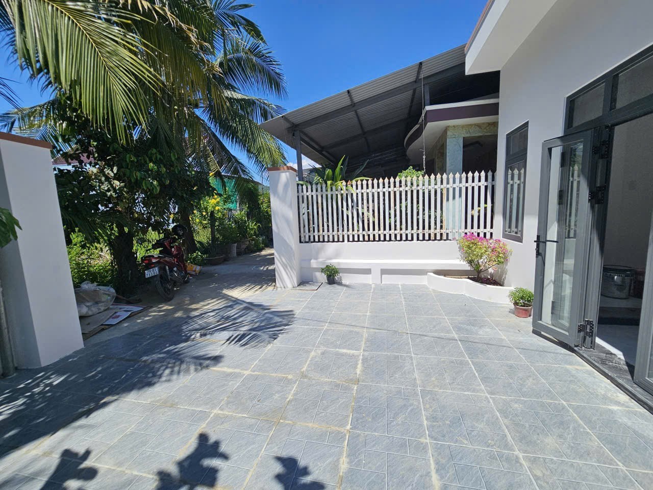 Bán nhà sân vườn mát mẻ tại thôn Cư Thạnh xã Suối Hiệp vị trí đẹp đối diện chợ đi vào 4