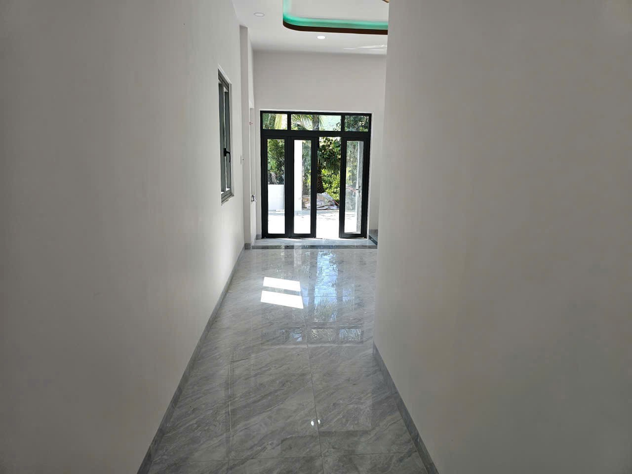 Bán nhà sân vườn mát mẻ tại thôn Cư Thạnh xã Suối Hiệp vị trí đẹp đối diện chợ đi vào 10