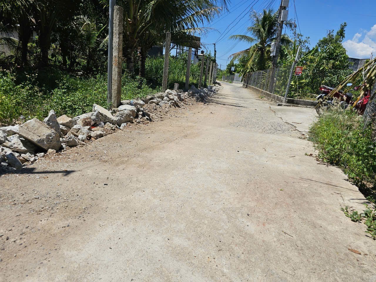 Bán đất Suối Tiên giá rẻ đường thông dân cư đông cách Hương Lộ 39 đúng 100m 4
