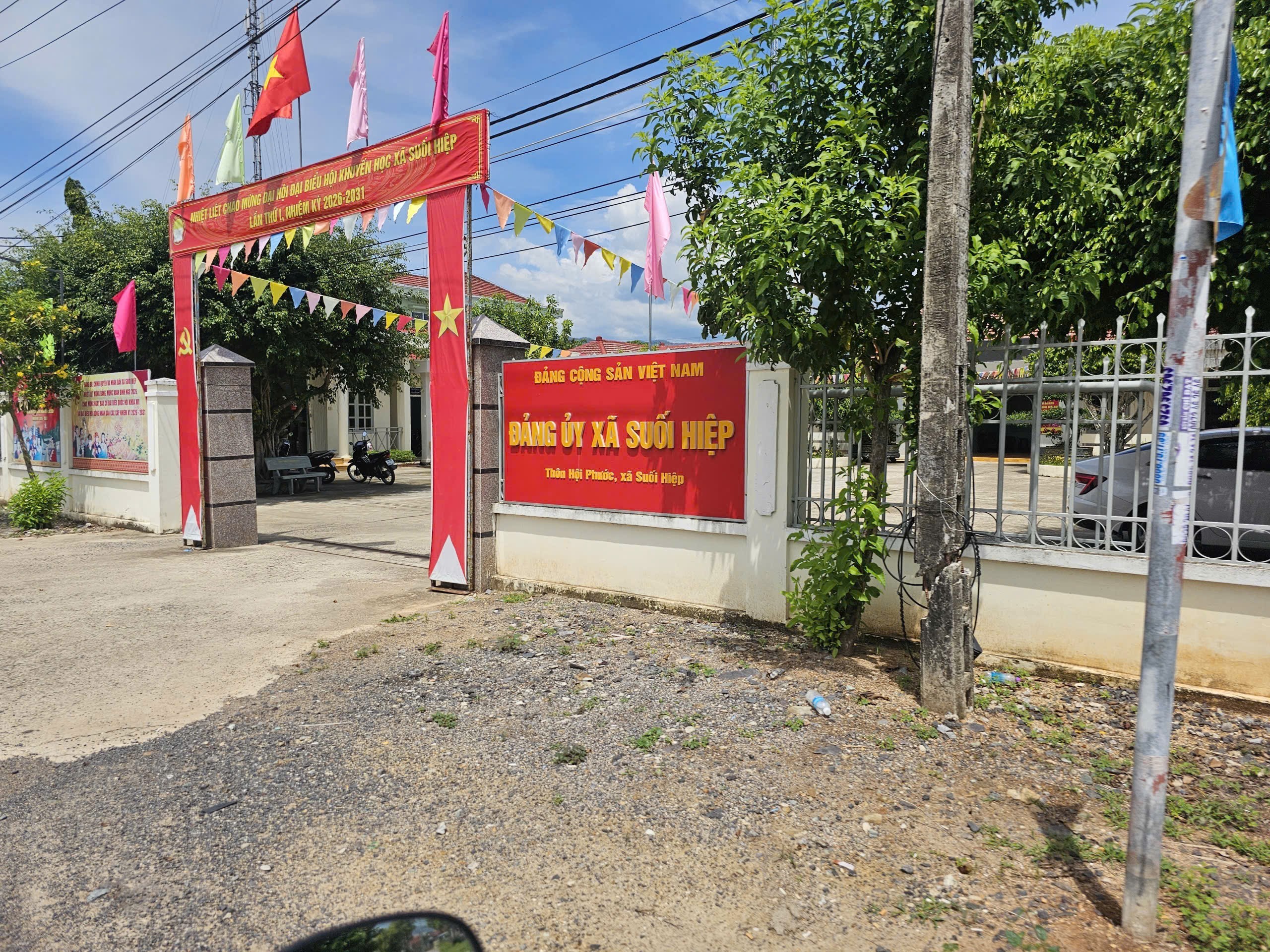 Bán đất Bình Lộc mặt tiền đường nhựa Liên Xã gần Uỷ ban phù hợp đầu tư kinh doanh buôn bán 8