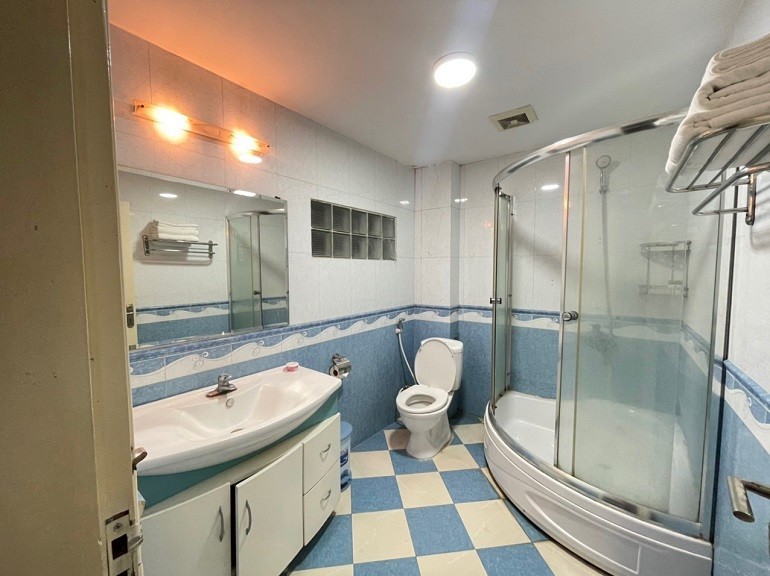Cho thuê Căn hộ chung cư đường Tô Ngọc Vân, Phường Quảng An, Diện tích 45m², Giá 6 Triệu 5